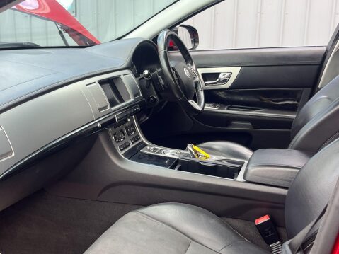 Jaguar XF 2.2d Sport Auto Euro 5 (s/s) 4dr 26