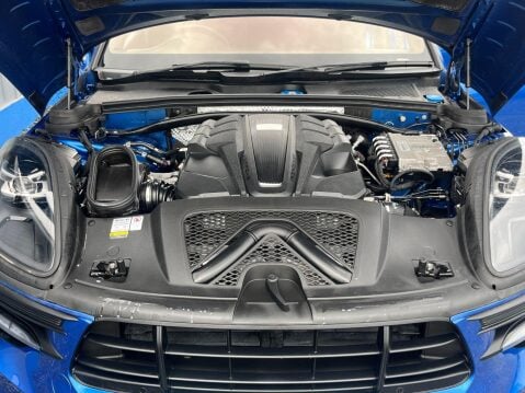 Porsche Macan 3.0T V6 S PDK 4WD Euro 6 (s/s) 5dr 47