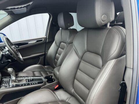 Porsche Macan 3.0T V6 S PDK 4WD Euro 6 (s/s) 5dr 6