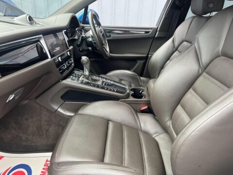 Porsche Macan 3.0T V6 S PDK 4WD Euro 6 (s/s) 5dr 34