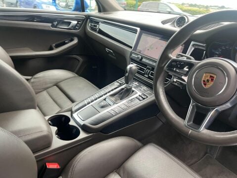 Porsche Macan 3.0T V6 S PDK 4WD Euro 6 (s/s) 5dr 43