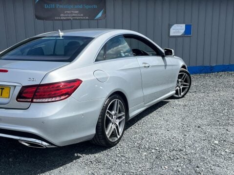 Mercedes-Benz E Class 2.1 E220 CDI AMG Sport Euro 5 (s/s) 2dr 27