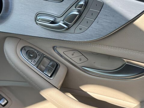 Mercedes-Benz C Class 2.0 C200 AMG Line (Premium) G-Tronic+ Euro 6 (s/s) 2dr 33