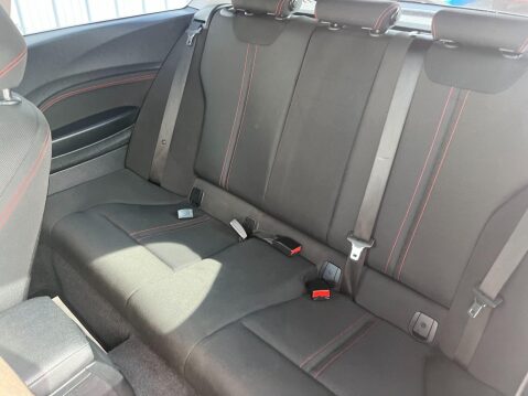 BMW 1 Series 2.0 118d Sport Euro 6 (s/s) 3dr 42