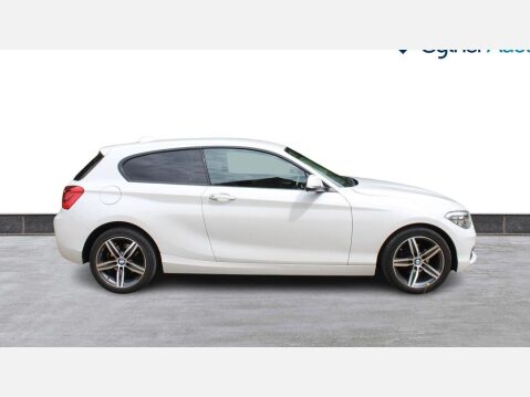 BMW 1 Series 2.0 118d Sport Euro 6 (s/s) 3dr 5