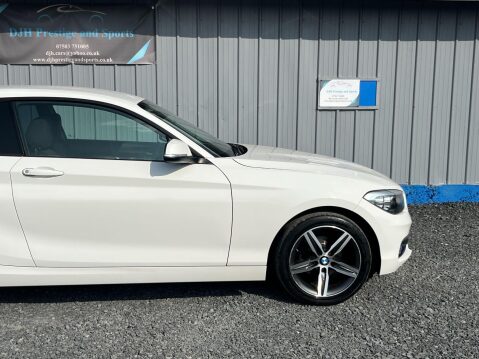 BMW 1 Series 2.0 118d Sport Euro 6 (s/s) 3dr 23