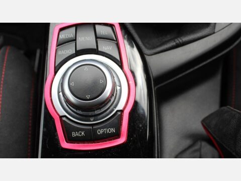 BMW 1 Series 2.0 118d Sport Euro 6 (s/s) 3dr 13