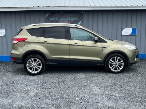 Ford Kuga 2.0 TDCi Titanium X 2WD Euro 5 5dr 17