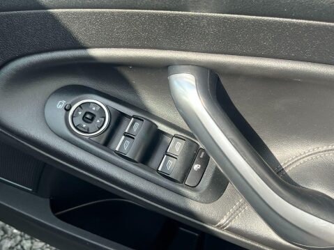 Ford Mondeo 2.0 TDCi Titanium X Euro 5 5dr 37