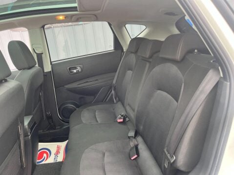 Nissan Qashqai 2.0 n-tec 2WD 5dr 30