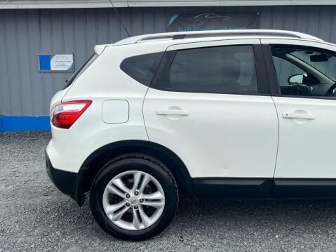 Nissan Qashqai 2.0 n-tec 2WD 5dr 21