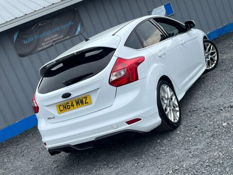 Ford Focus 1.6 TDCi Zetec S Euro 5 (s/s) 5dr 39