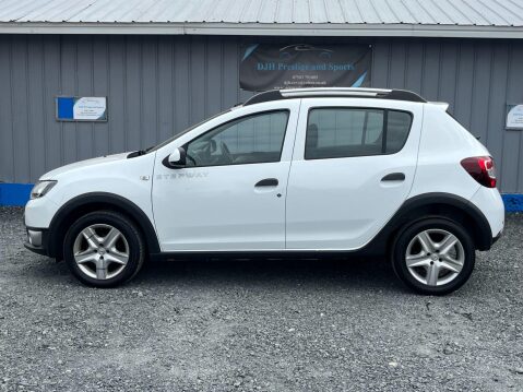 Dacia Sandero Stepway 1.5 dCi Laureate Euro 5 5dr 19