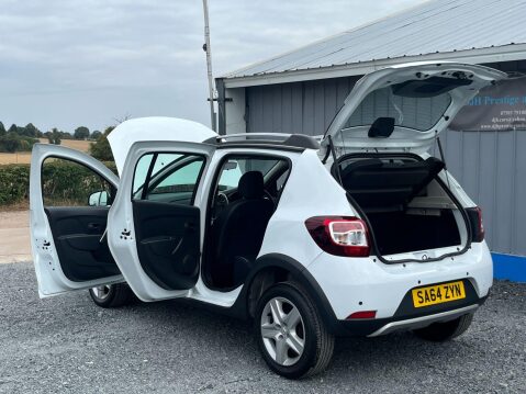 Dacia Sandero Stepway 1.5 dCi Laureate Euro 5 5dr 16