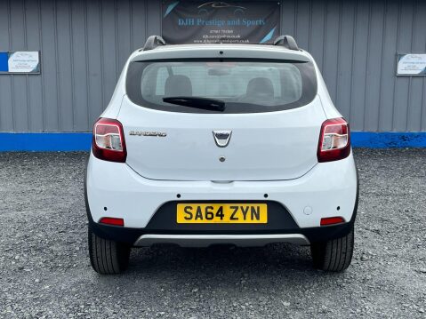 Dacia Sandero Stepway 1.5 dCi Laureate Euro 5 5dr 8