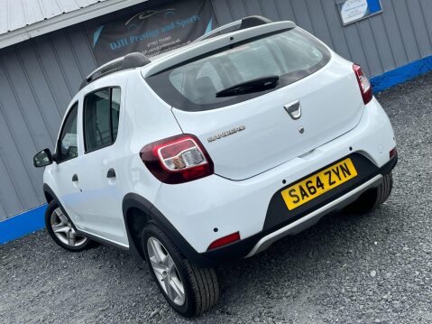 Dacia Sandero Stepway 1.5 dCi Laureate Euro 5 5dr 48
