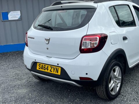 Dacia Sandero Stepway 1.5 dCi Laureate Euro 5 5dr 41