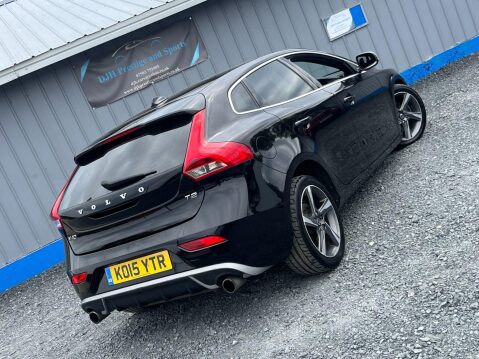 Volvo V40 2.0 T2 R-Design Euro 6 (s/s) 5dr 35