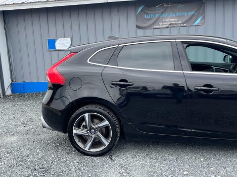 Volvo V40 2.0 T2 R-Design Euro 6 (s/s) 5dr 18