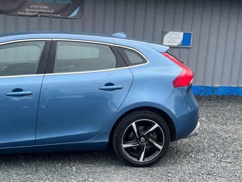 Volvo V40 2.0 D2 R-Design Euro 6 (s/s) 5dr 19