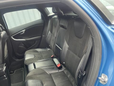Volvo V40 2.0 D2 R-Design Euro 6 (s/s) 5dr 30