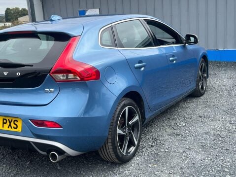 Volvo V40 2.0 D2 R-Design Euro 6 (s/s) 5dr 63