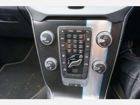 Volvo V40 2.0 D2 R-Design Euro 6 (s/s) 5dr 11