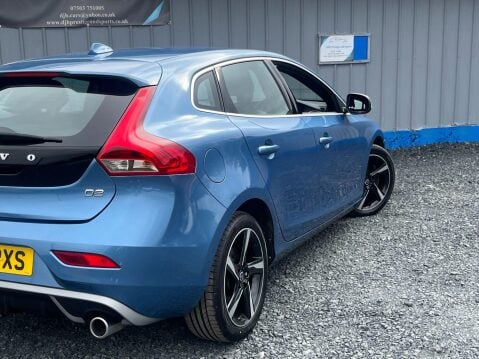 Volvo V40 2.0 D2 R-Design Euro 6 (s/s) 5dr 27