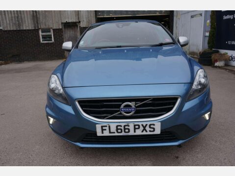 Volvo V40 2.0 D2 R-Design Euro 6 (s/s) 5dr 3