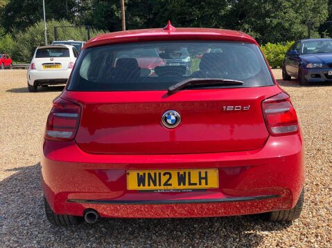 BMW 1 Series 2.0 120d Sport Euro 5 (s/s) 5dr 9