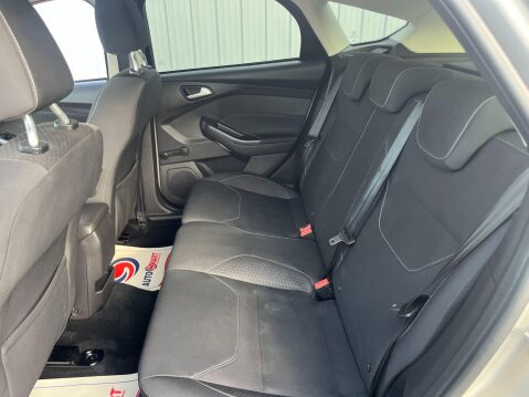 Ford Focus 1.5 TDCi Zetec Euro 6 (s/s) 5dr 35