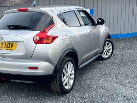 Nissan Juke 1.6 Acenta Premium Euro 5 (s/s) 5dr 36