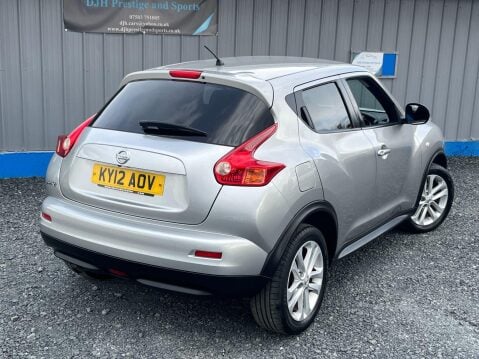 Nissan Juke 1.6 Acenta Premium Euro 5 (s/s) 5dr 38