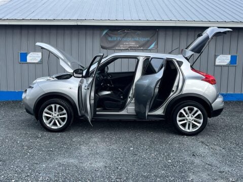 Nissan Juke 1.6 Acenta Premium Euro 5 (s/s) 5dr 16