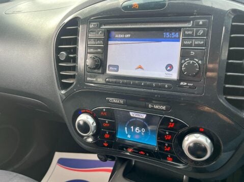 Nissan Juke 1.6 Acenta Premium Euro 5 (s/s) 5dr 5