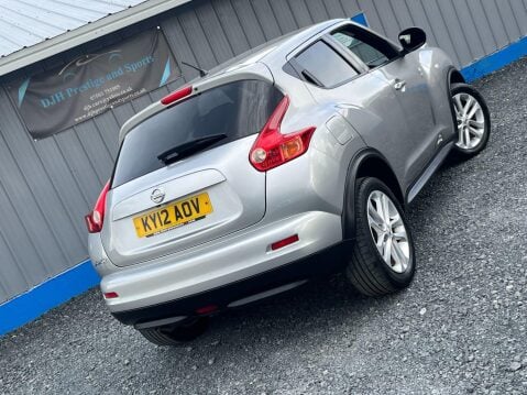 Nissan Juke 1.6 Acenta Premium Euro 5 (s/s) 5dr 35
