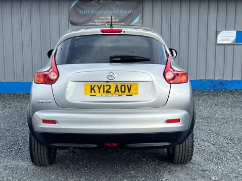 Nissan Juke 1.6 Acenta Premium Euro 5 (s/s) 5dr 8