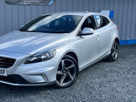 Volvo V40 2.0 D2 R-Design Nav Euro 6 (s/s) 5dr 24