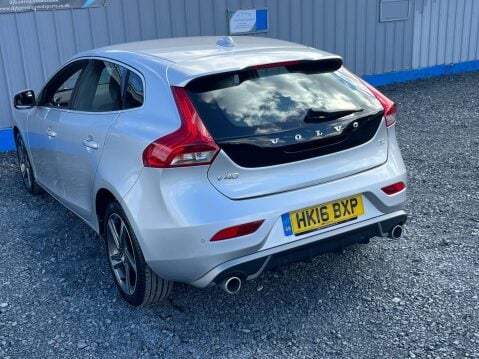 Volvo V40 2.0 D2 R-Design Nav Euro 6 (s/s) 5dr 51