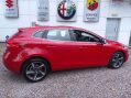 Volvo V40 2.0 D2 R-Design Euro 6 (s/s) 5dr 12
