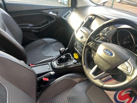Ford Focus 1.5 TDCi Titanium X Euro 6 (s/s) 5dr 6