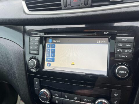 Nissan Qashqai 1.5 dCi Tekna 2WD Euro 5 (s/s) 5dr 5