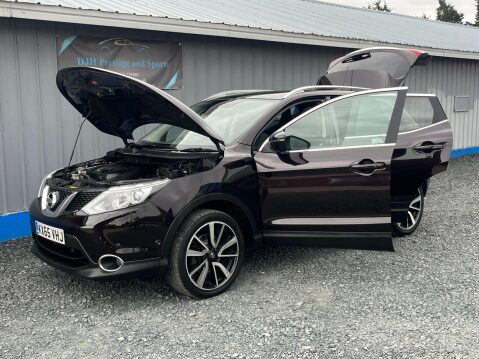 Nissan Qashqai 1.5 dCi Tekna 2WD Euro 5 (s/s) 5dr 14