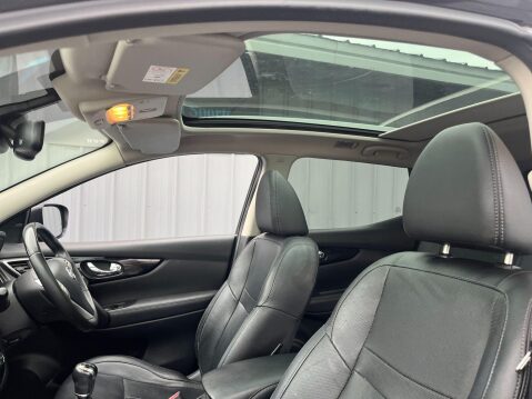 Nissan Qashqai 1.5 dCi Tekna 2WD Euro 5 (s/s) 5dr 31