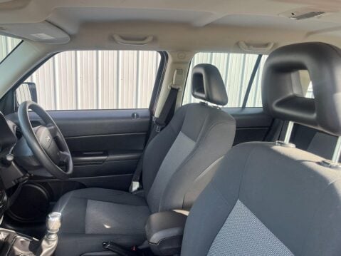 Jeep Patriot 2.0 CRD Sport 4x4 5dr 35