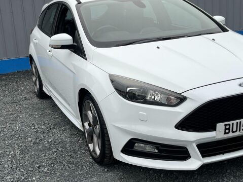 Ford Focus 2.0T EcoBoost ST-3 Euro 6 (s/s) 5dr 69