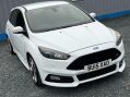 Ford Focus 2.0T EcoBoost ST-3 Euro 6 (s/s) 5dr 44