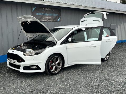 Ford Focus 2.0T EcoBoost ST-3 Euro 6 (s/s) 5dr 13