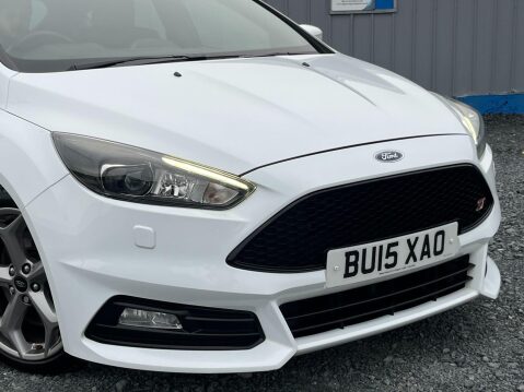 Ford Focus 2.0T EcoBoost ST-3 Euro 6 (s/s) 5dr 48