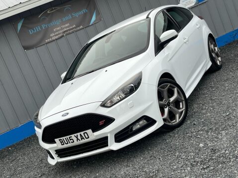 Ford Focus 2.0T EcoBoost ST-3 Euro 6 (s/s) 5dr 65